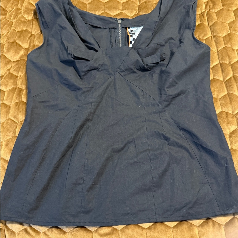 L.A.M.B. Gwen Stefani Elegant Black Sleeveless Top 14 - never worn outside
